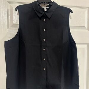 SPANX Black Sleeveless Collared Shell - 

Blouse

B-1